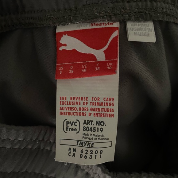 Puma track pants gray with white side stripe, pockets, loose fit, size small - Picture 7 of 13